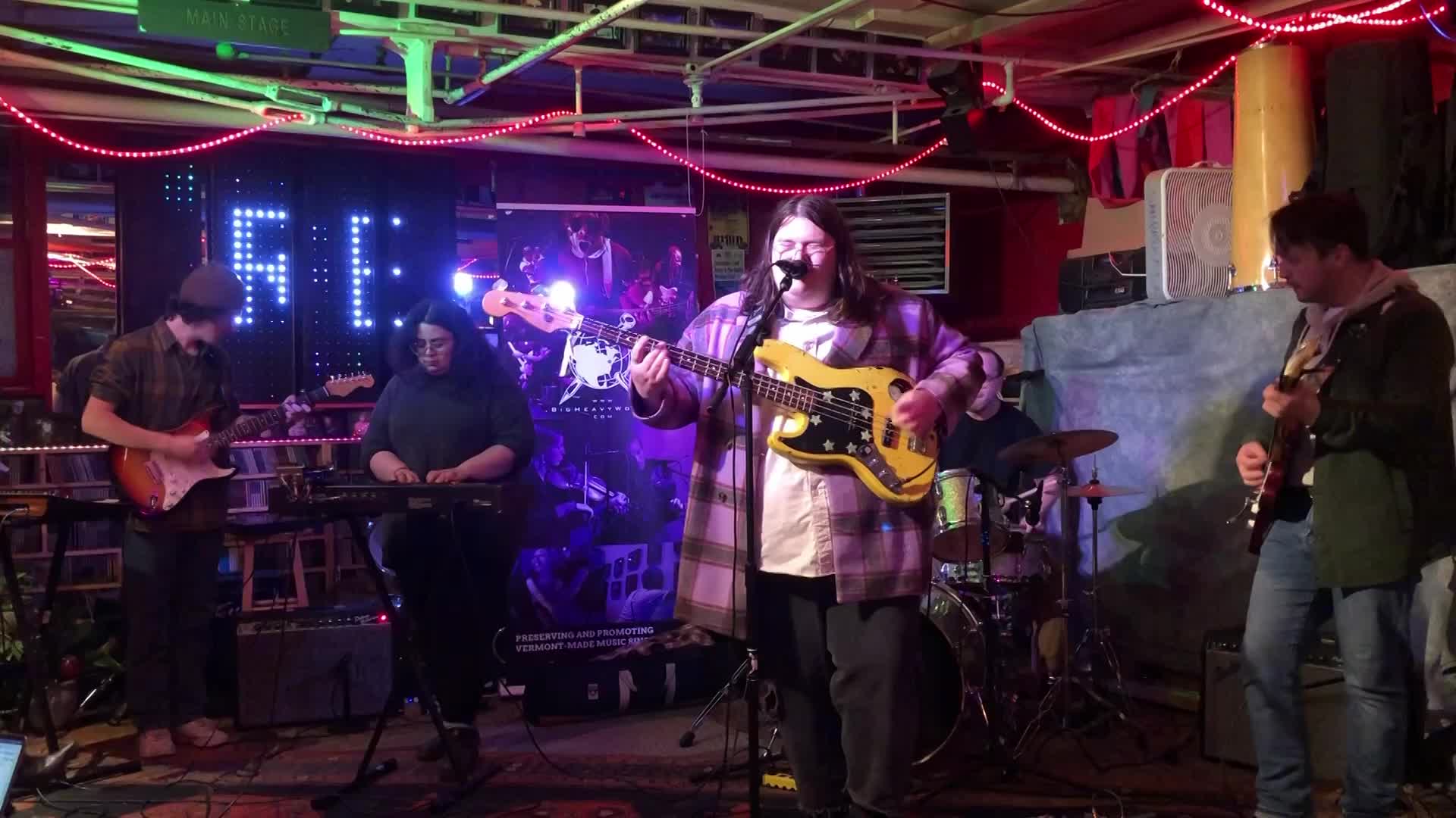 Thumbnail image for RocketShop [Remi Russin] 4/30